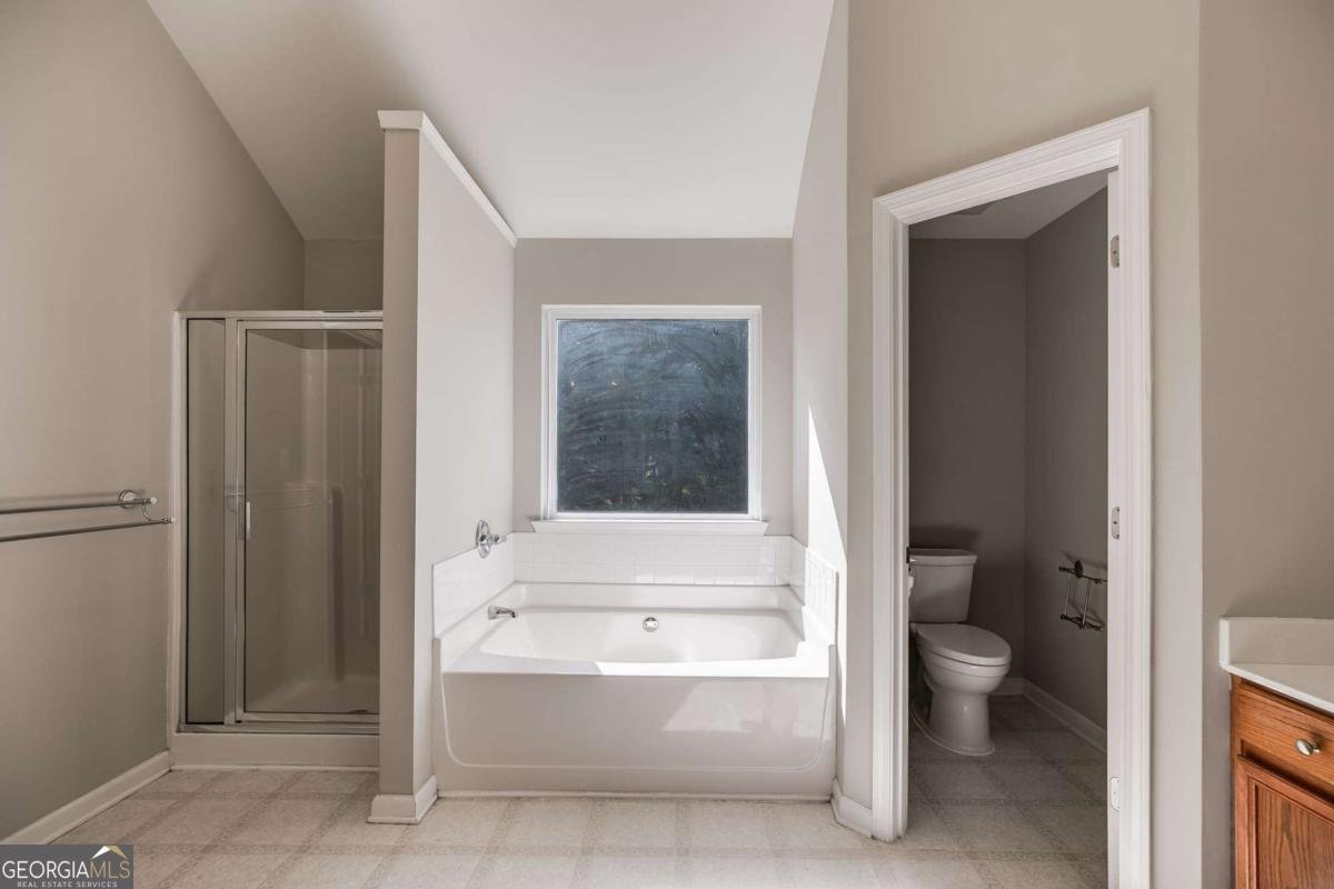 1502 Silver Mist Circle Powder Springs - 6