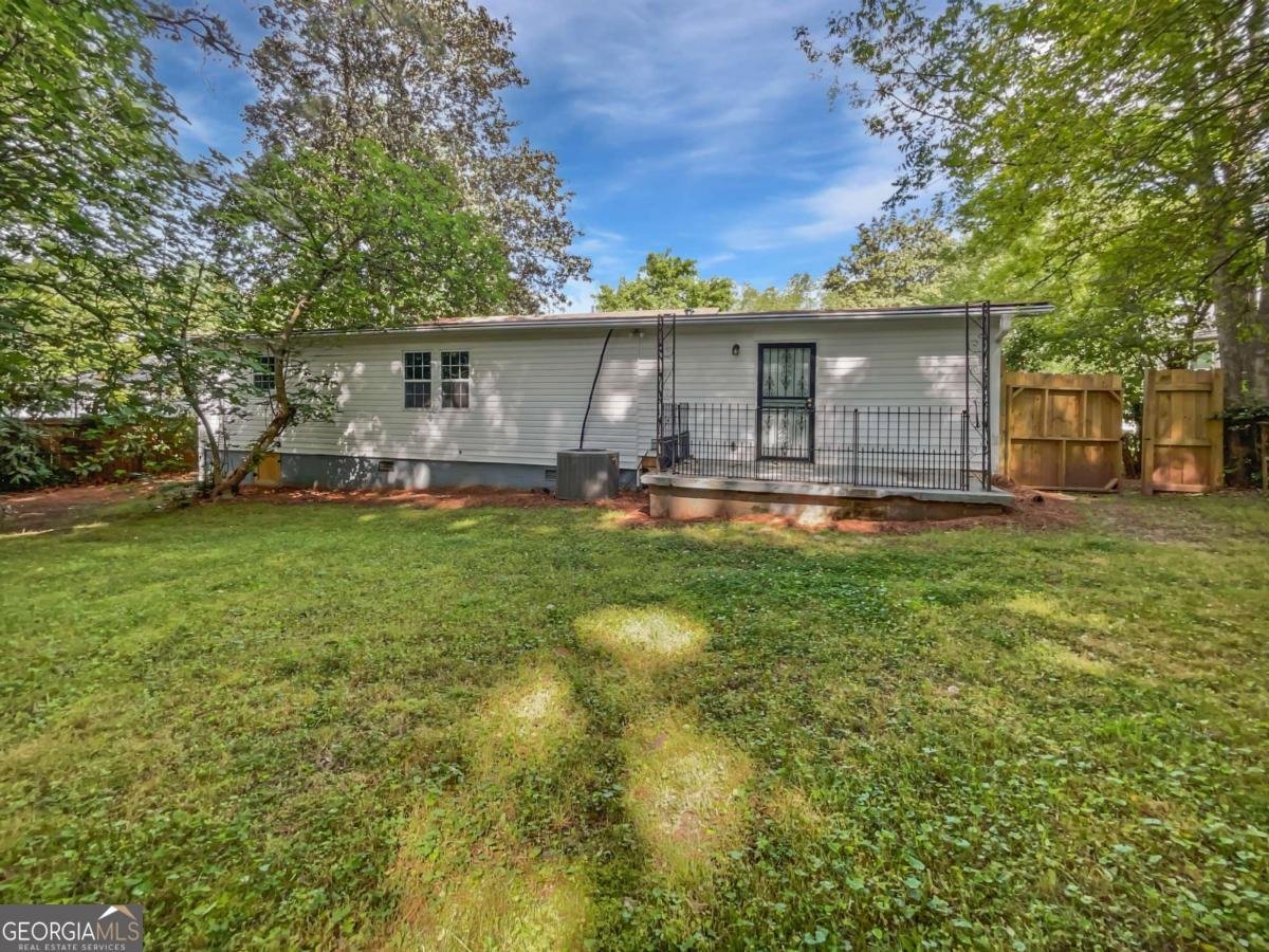 2122 Belhaven Lane Atlanta - 23