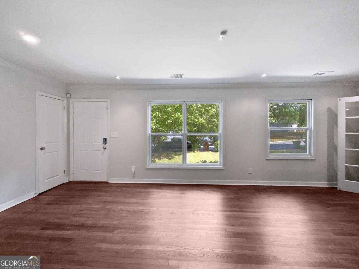 2122 Belhaven Lane Atlanta - 3