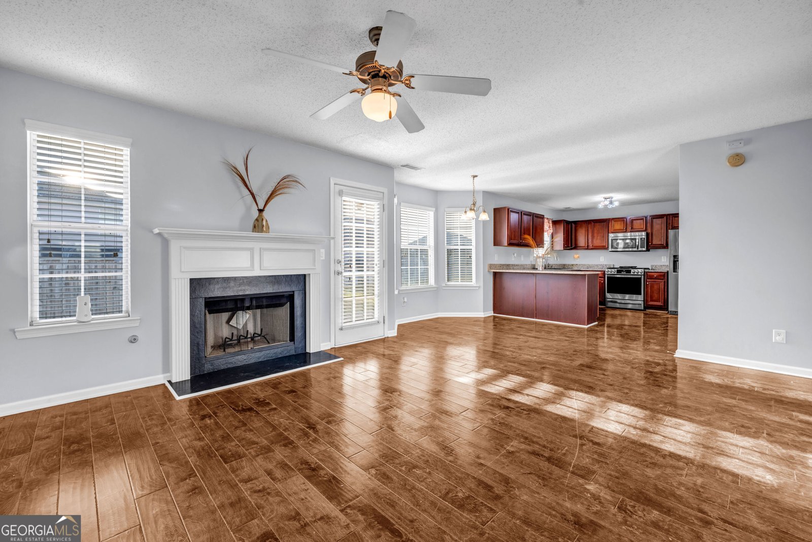 1903 Cobblestone Court Conyers - 2