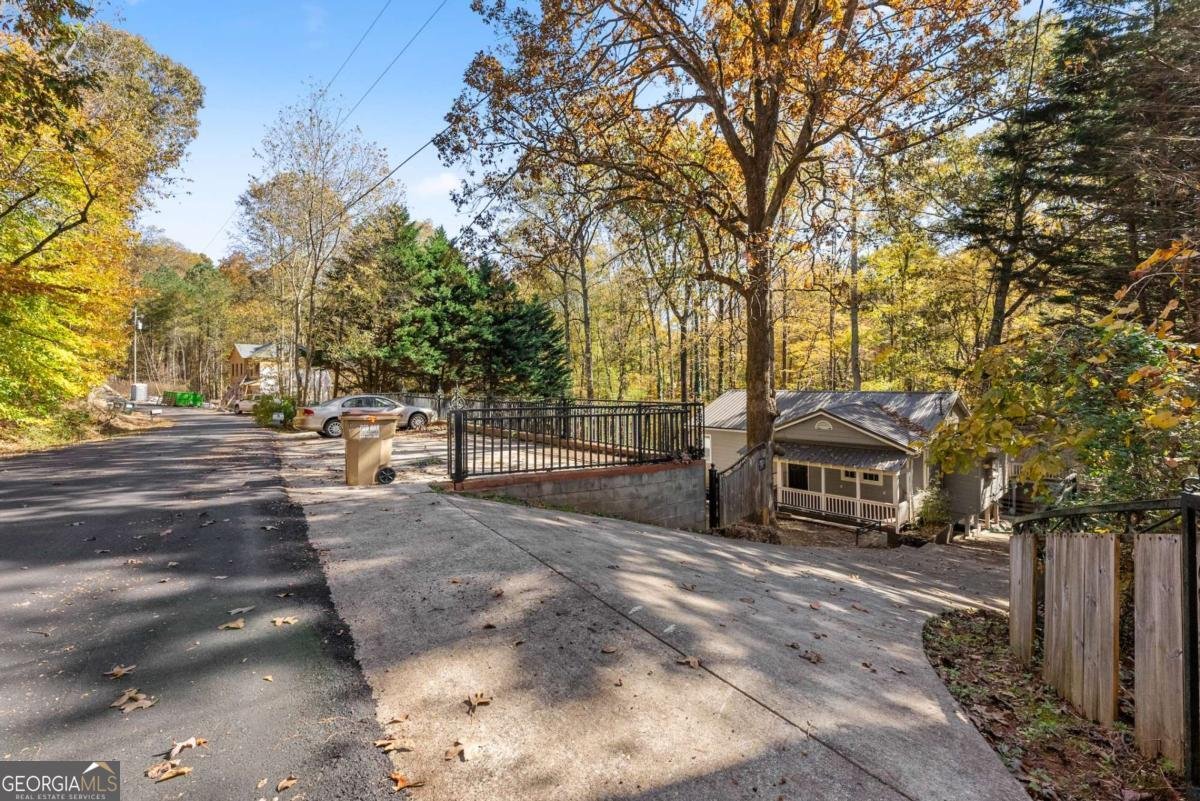 6315 Eidson Drive Cumming - 6