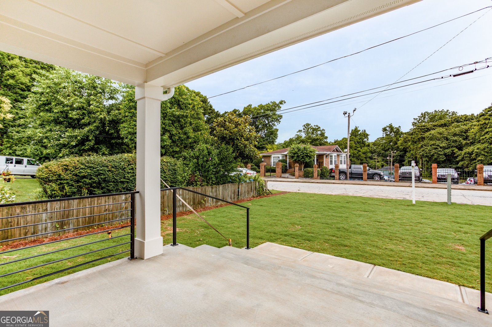 1328 GUS THORNHILL JR Drive East Point - 2