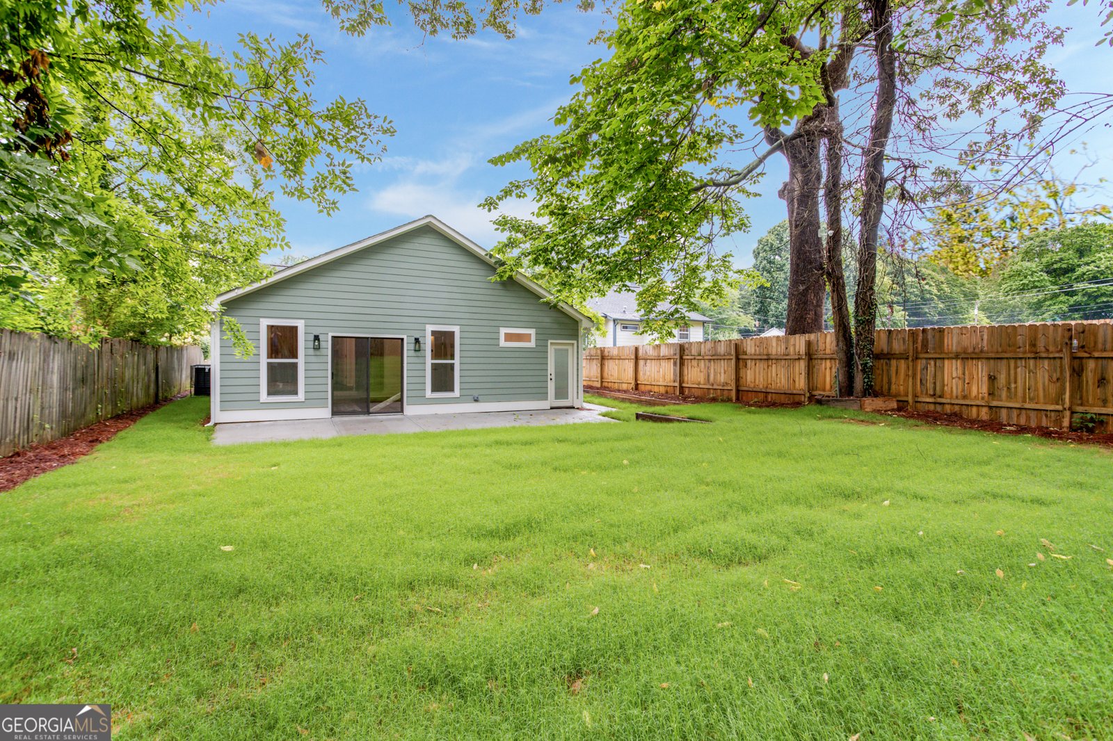 1328 GUS THORNHILL JR Drive East Point - 32