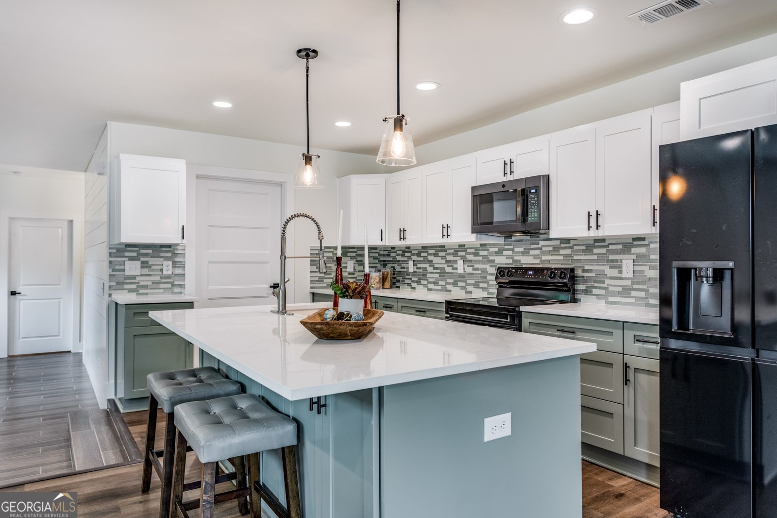 1328 GUS THORNHILL JR Drive East Point - 9