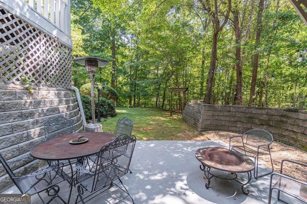 1167 Lake Drive Gainesville - 27