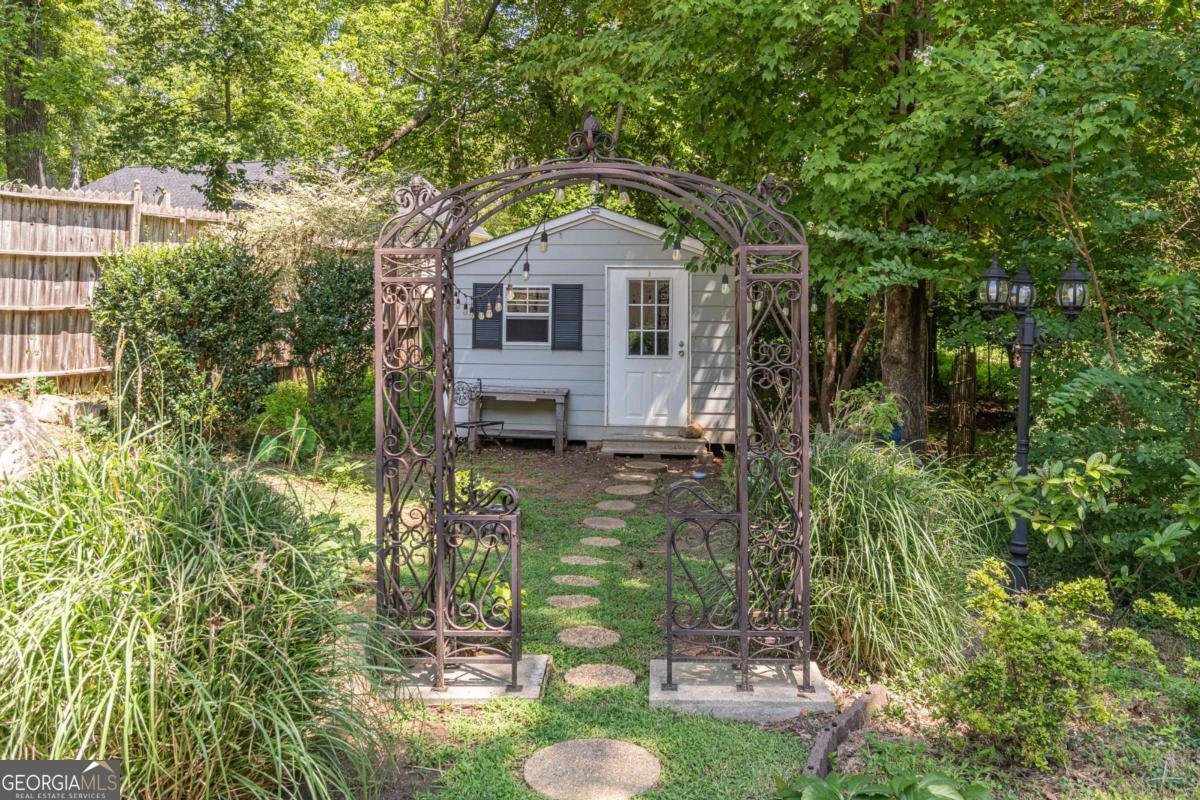 1167 Lake Drive Gainesville - 31