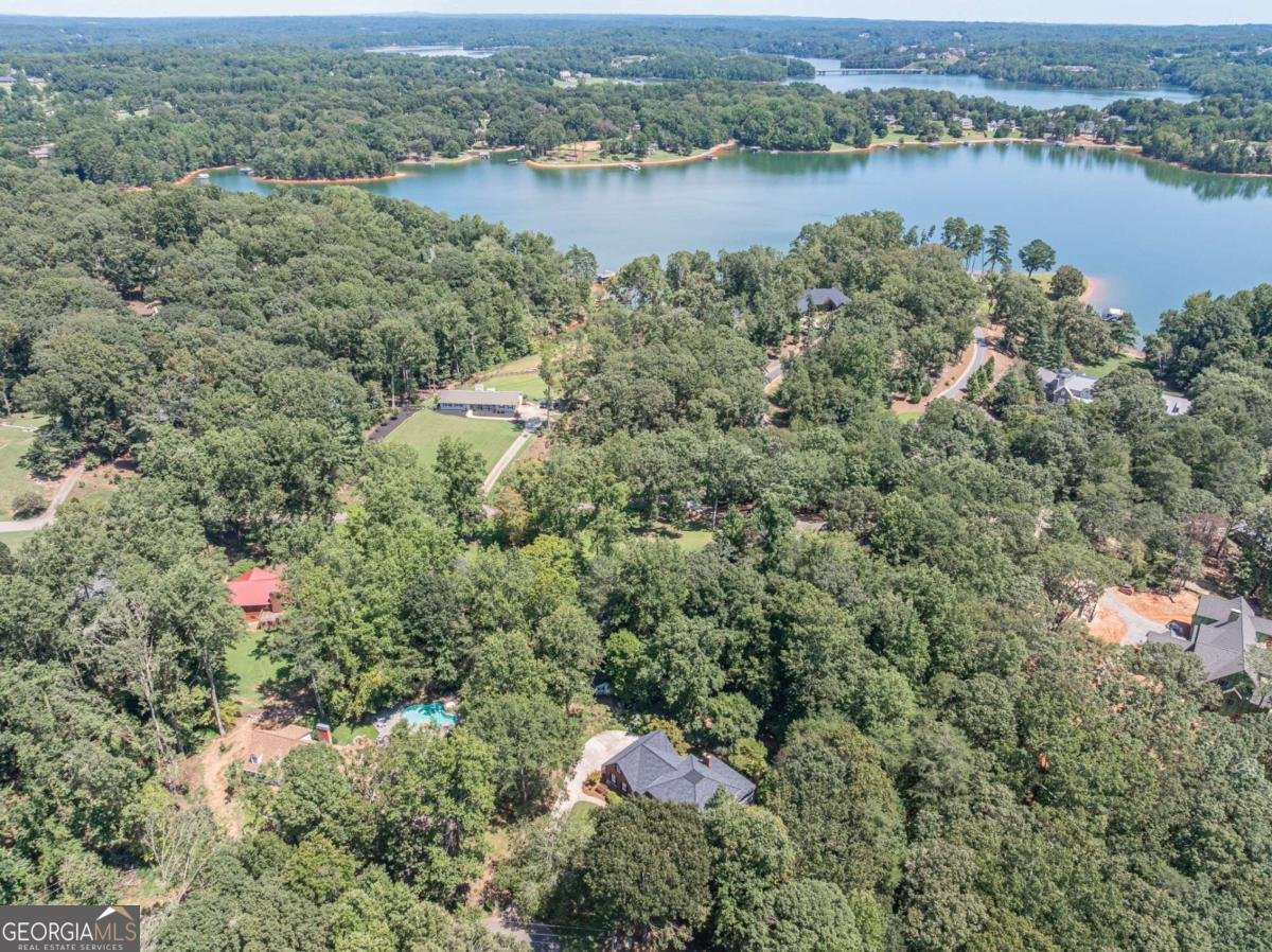 1167 Lake Drive Gainesville - 63