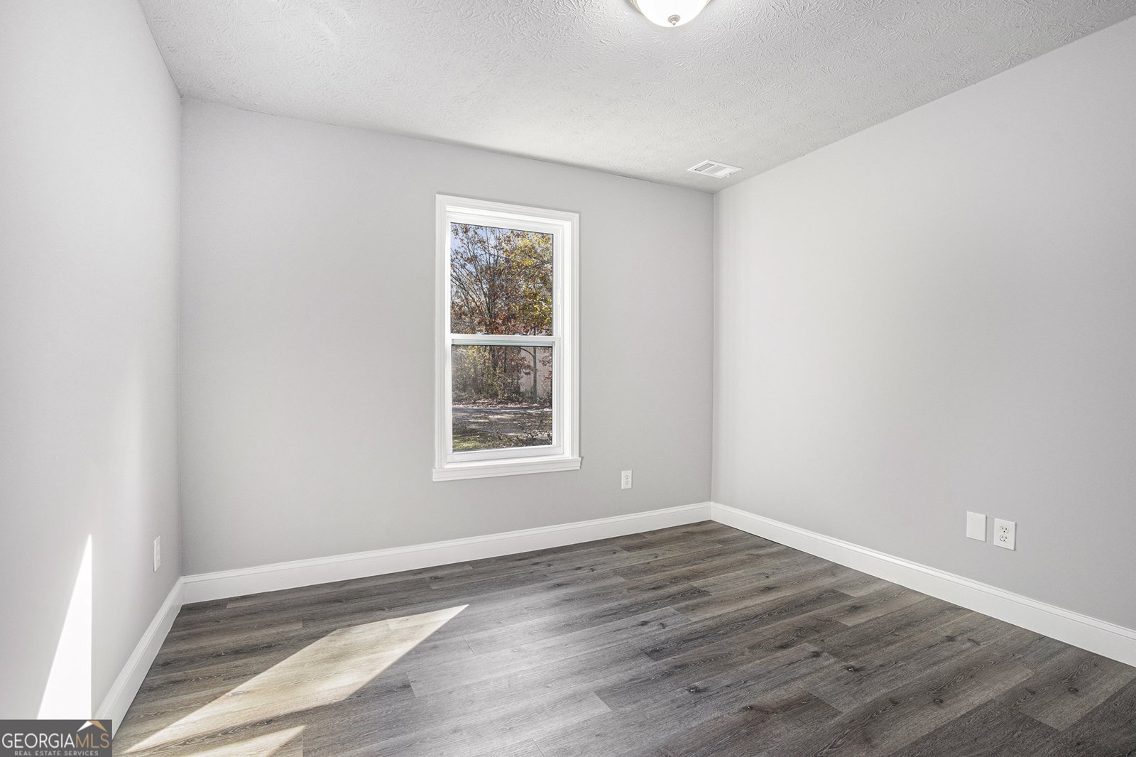 101 Finnigan Drive Winder - 25