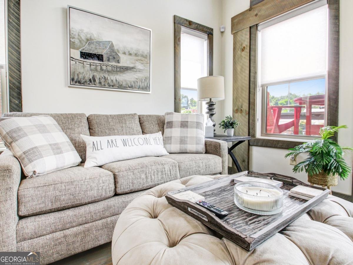 685 Main Street Blue Ridge - 20