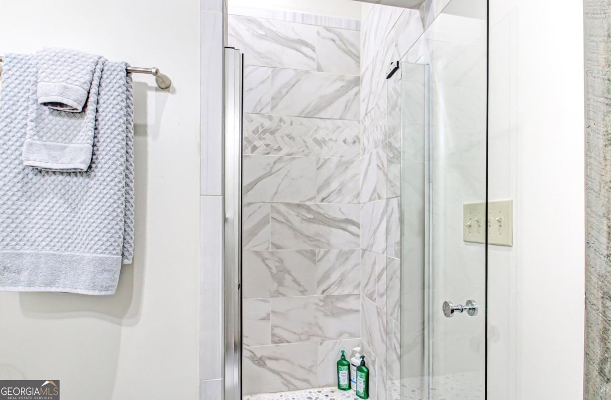 685 Main Street Blue Ridge - 28