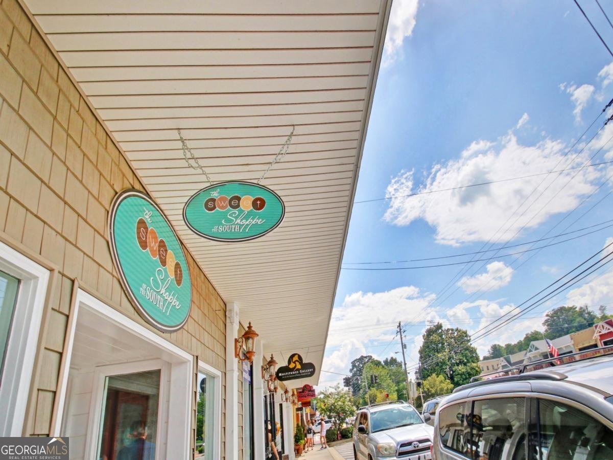 685 Main Street Blue Ridge - 35