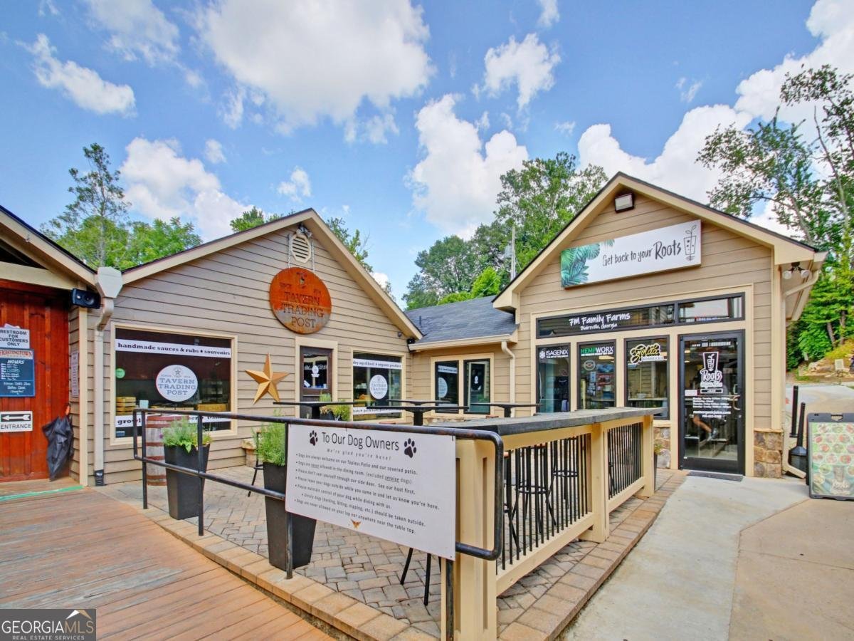 685 Main Street Blue Ridge - 44