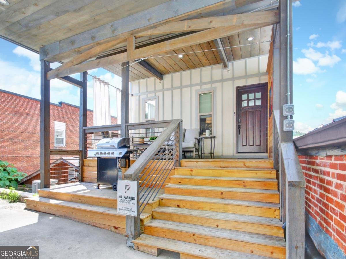 685 Main Street Blue Ridge - 48