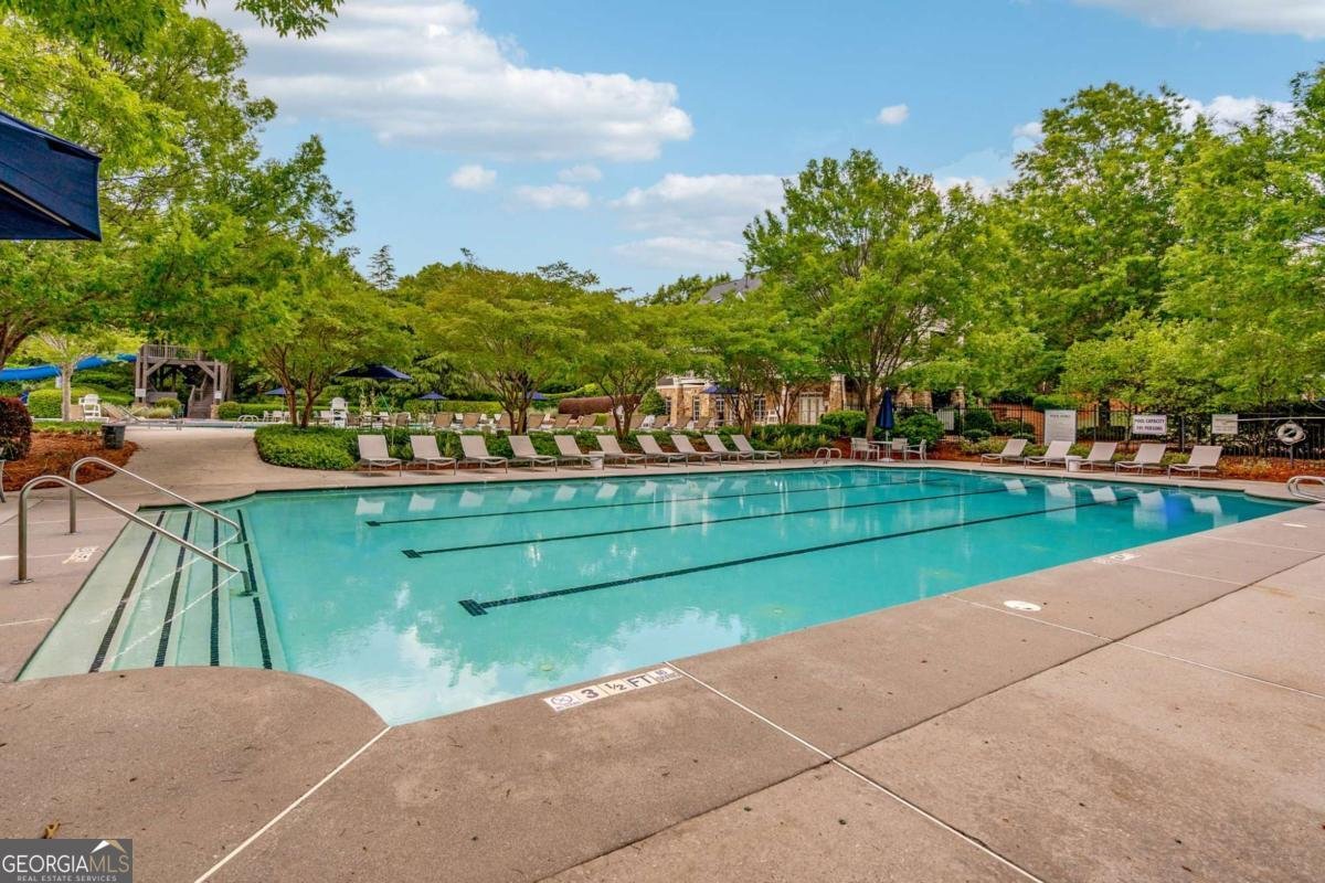 388 Lakeside Court Canton - 32