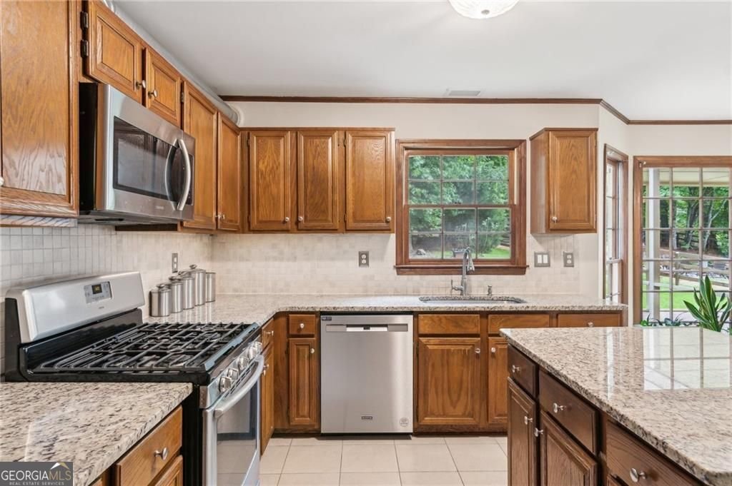 6165 Pin Oak Lane Alpharetta - 10