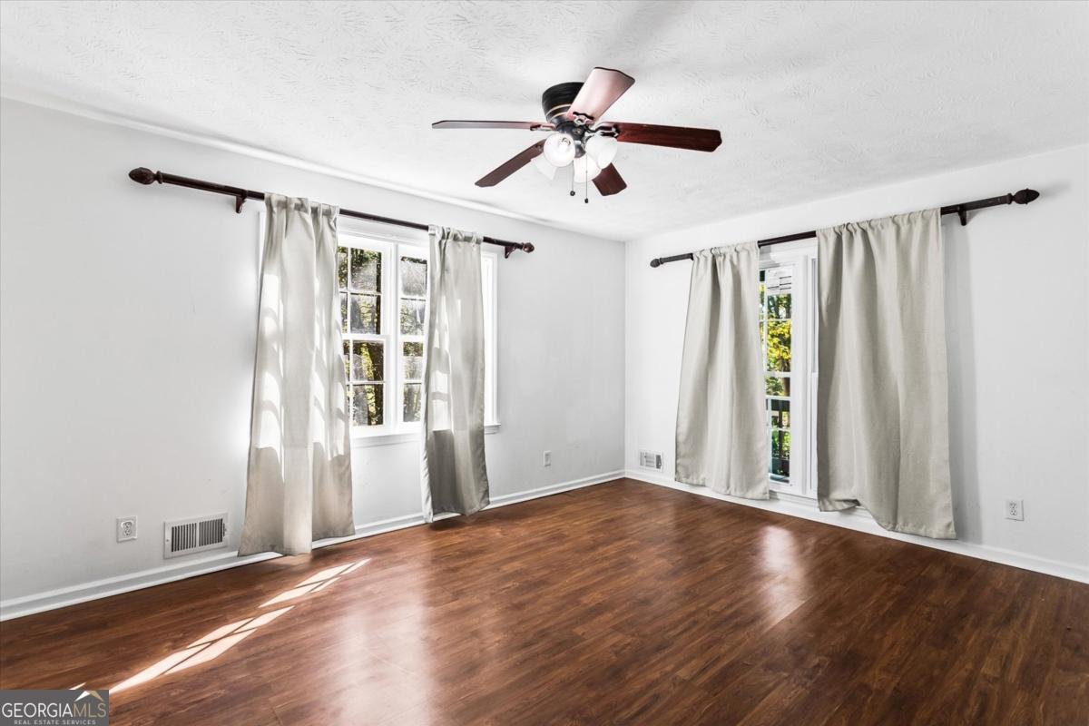 457 Casey Court Lawrenceville - 32