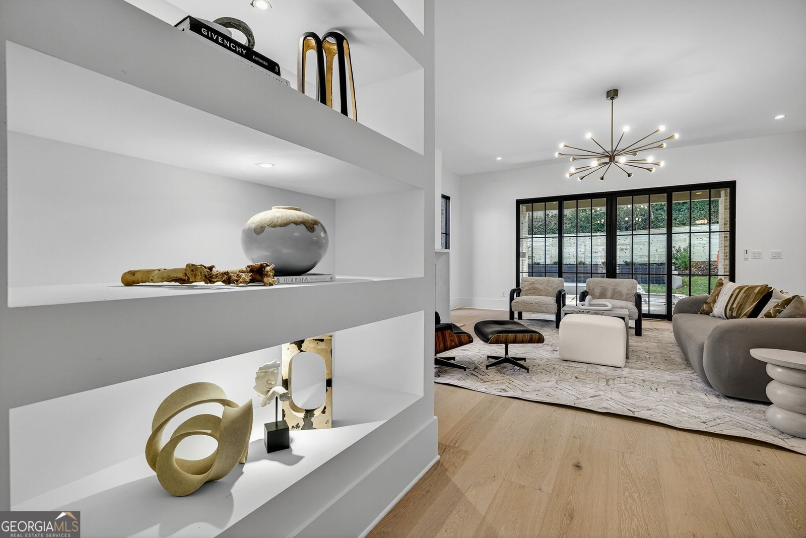 991 Courtenay Drive Atlanta - 11