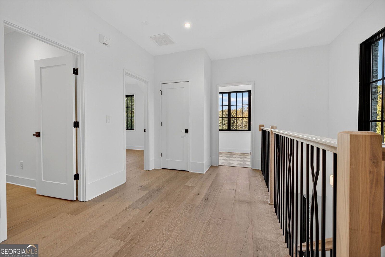 991 Courtenay Drive Atlanta - 25