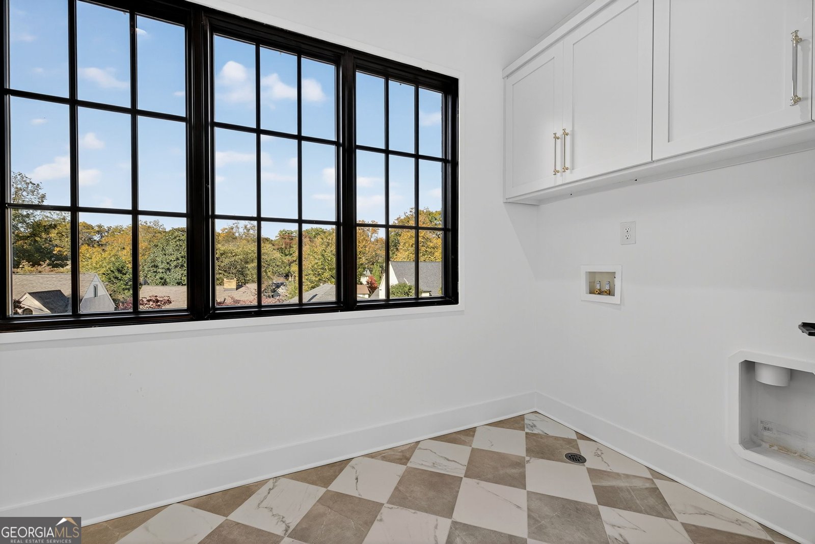 991 Courtenay Drive Atlanta - 46