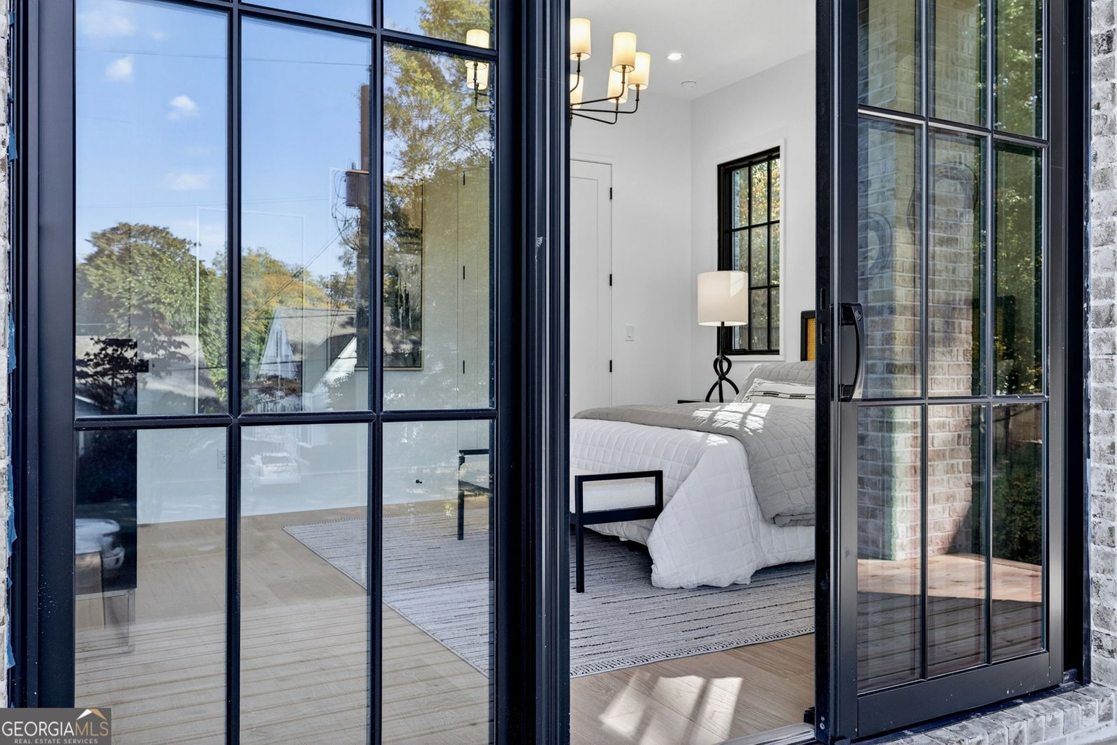 991 Courtenay Drive Atlanta - 64