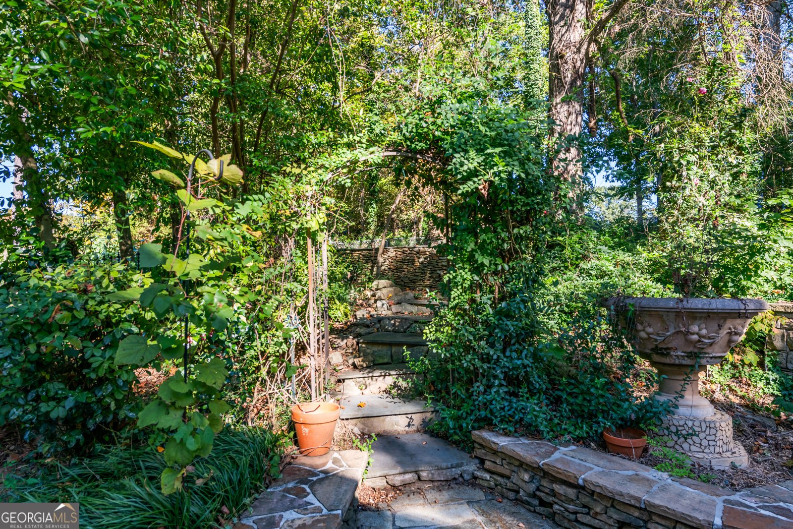 640 Belgrave Lane Tucker - 34