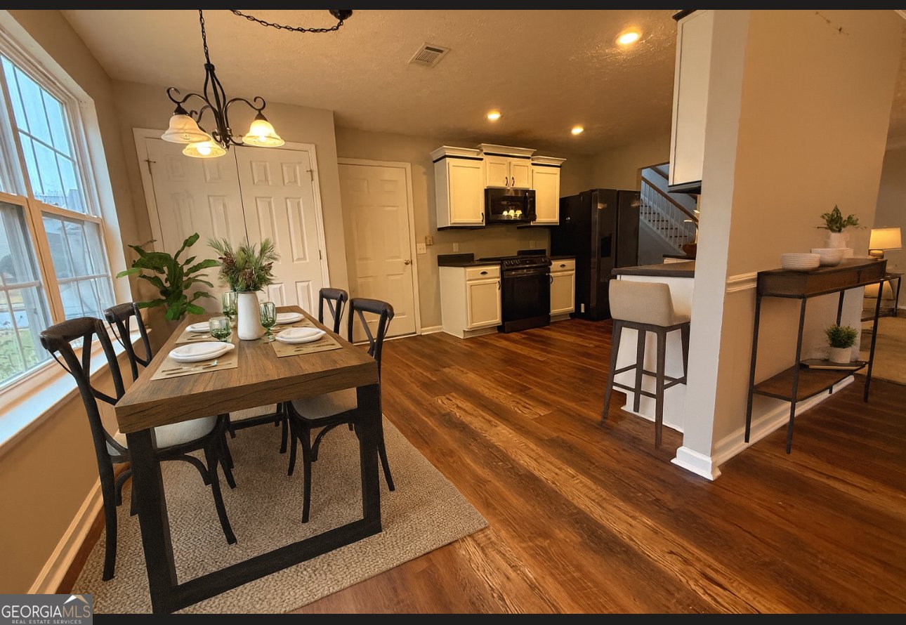 706 Hawthorn Lane Grayson - 10