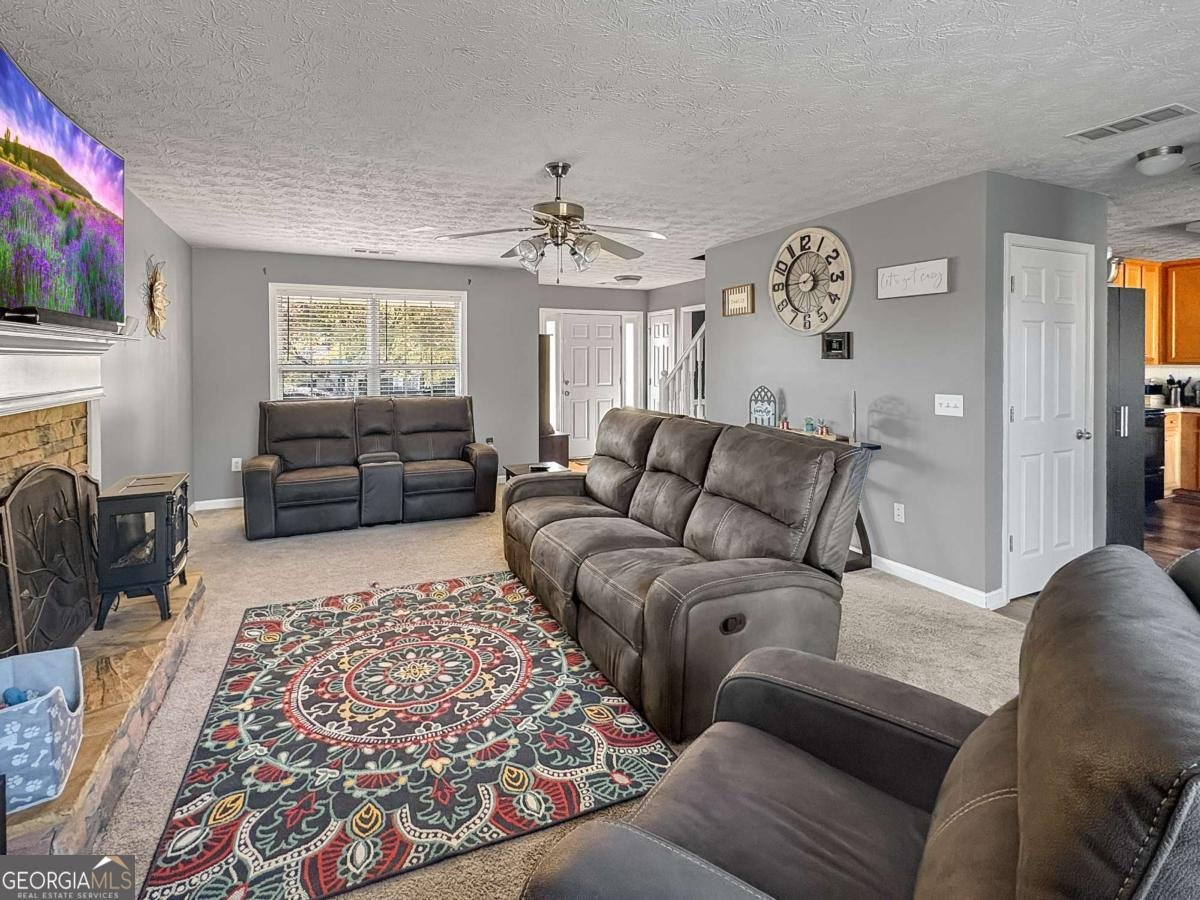 637 Sleeping Meadow Lane Bethlehem - 2