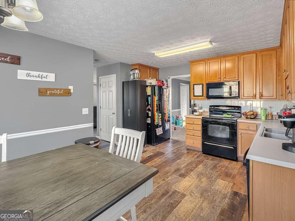 637 Sleeping Meadow Lane Bethlehem - 5