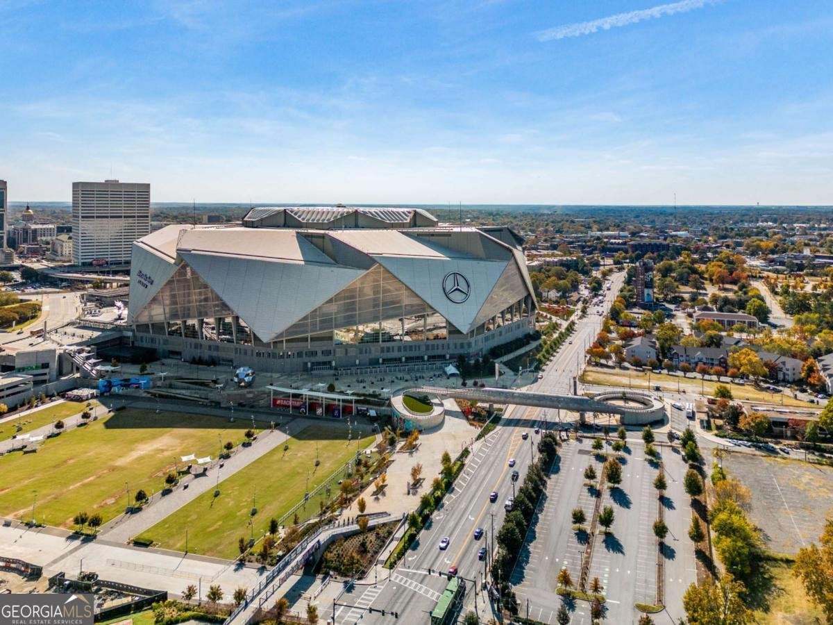 1199 Warfield Street Atlanta - 9