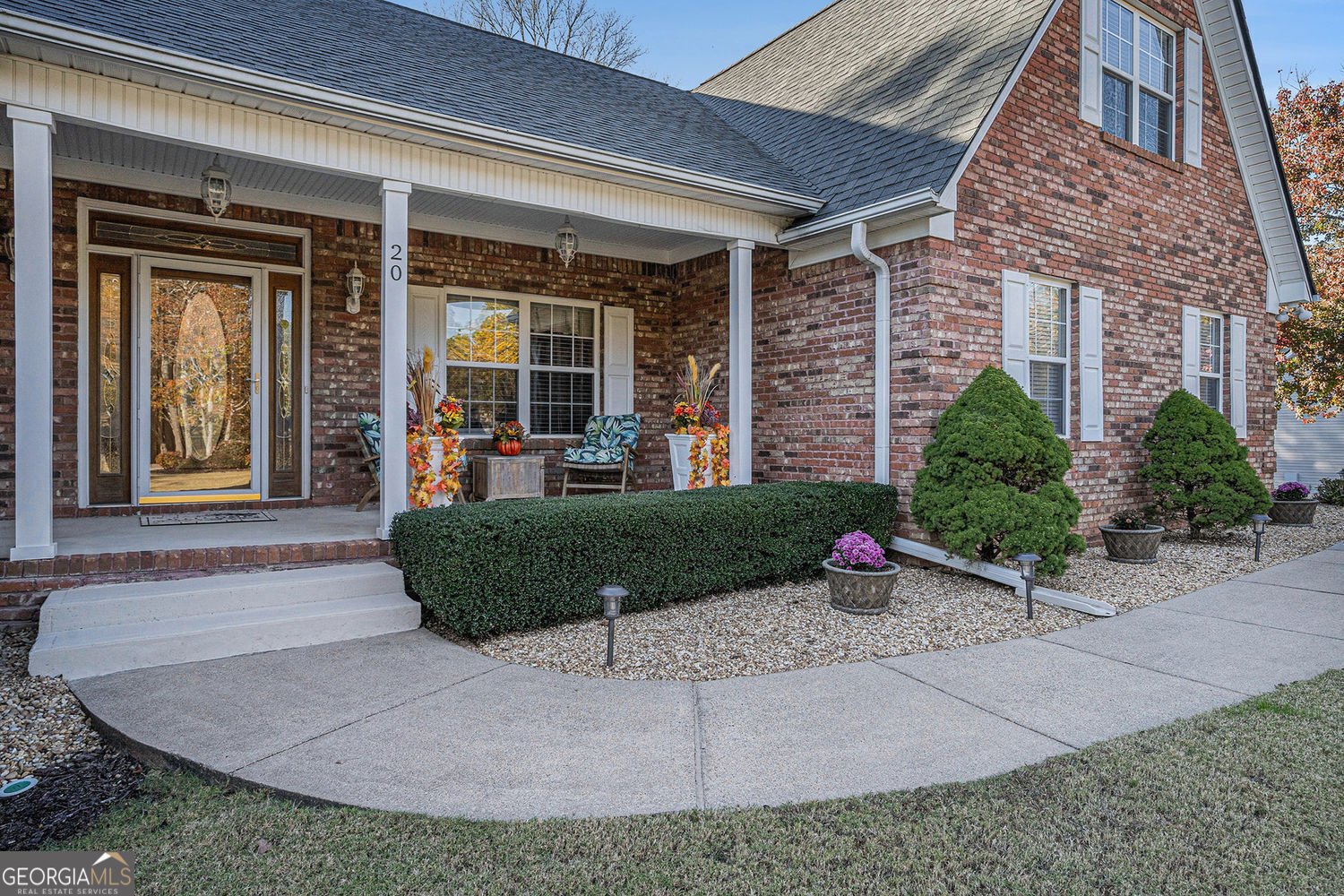 20 Spring Lake Trail White - 9