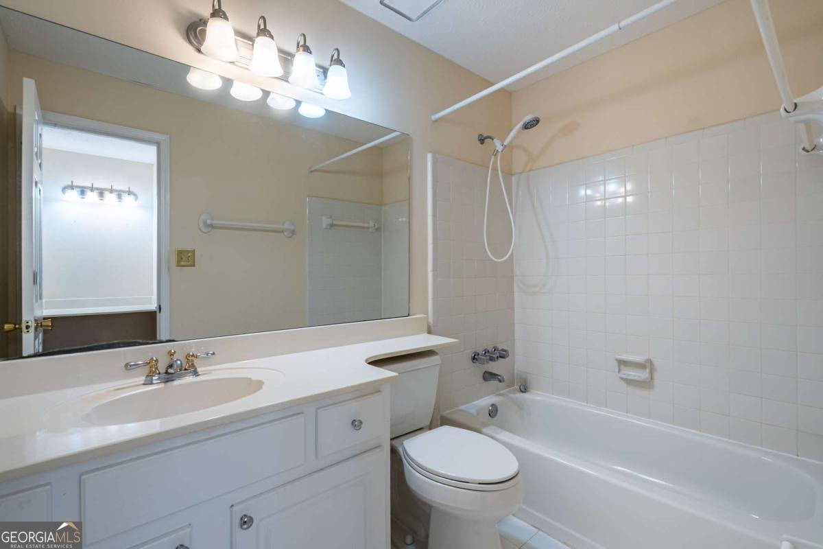 1210 Weatherstone Drive Atlanta - 23