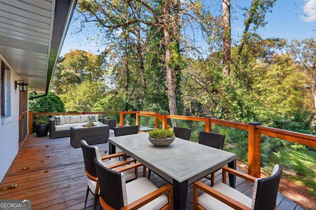 2956 Hollywood Drive Decatur - 10