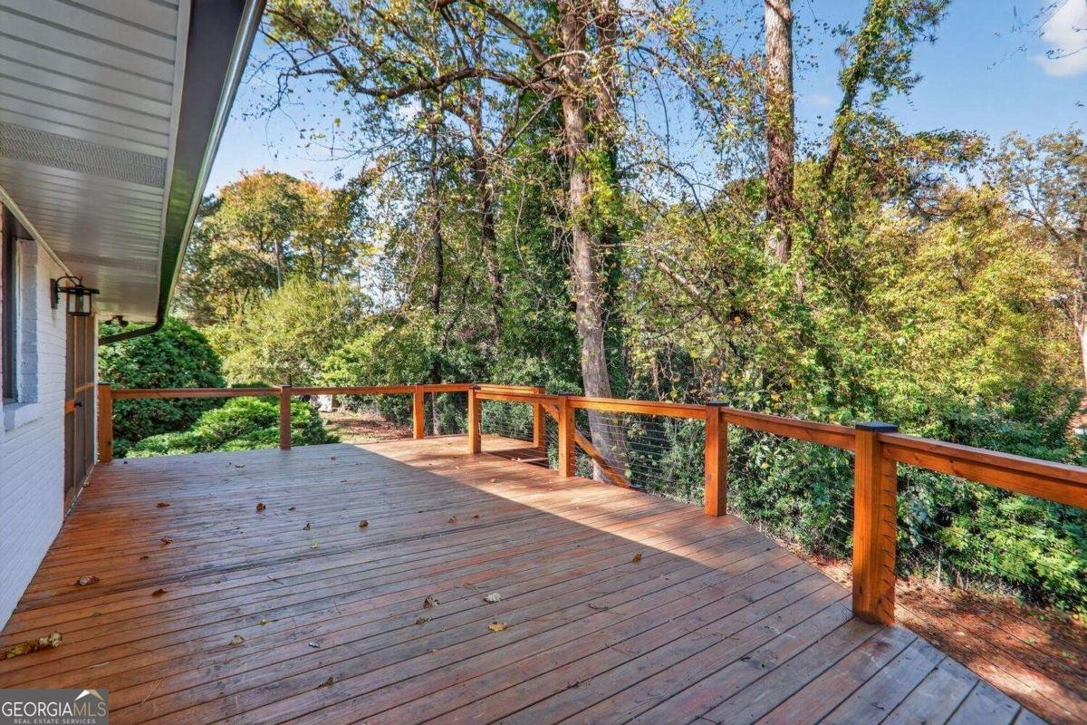 2956 Hollywood Drive Decatur - 11