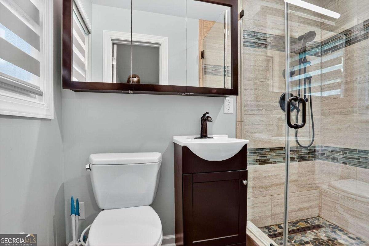 2956 Hollywood Drive Decatur - 23