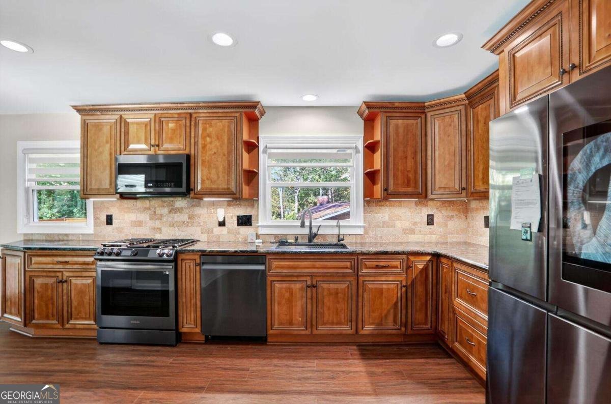 2956 Hollywood Drive Decatur - 4