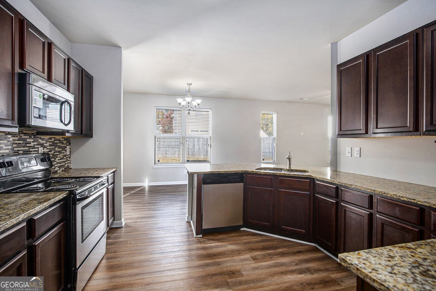 7097 Skippingstone Way Douglasville - 10