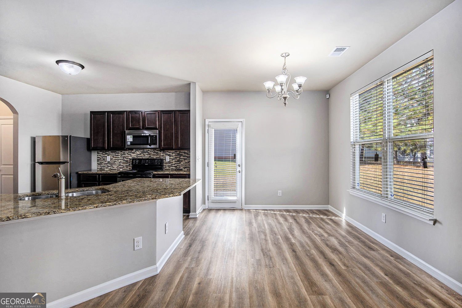 7097 Skippingstone Way Douglasville - 11