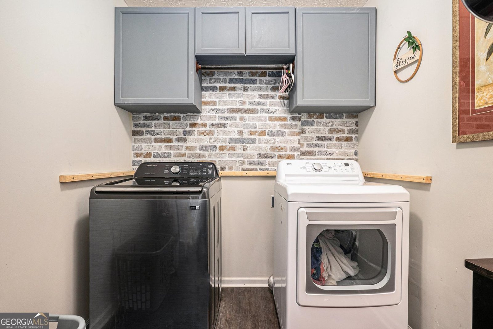 1020 Easy Street Winder - 23