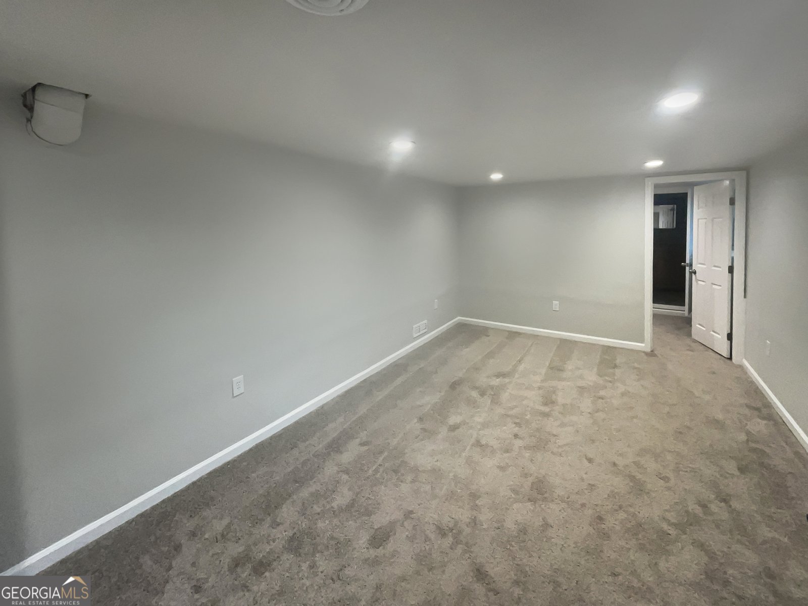 692 Suholden Circle Marietta - Photo 12