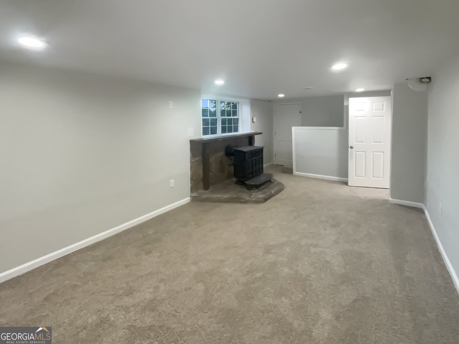 692 Suholden Circle Marietta - Photo 13