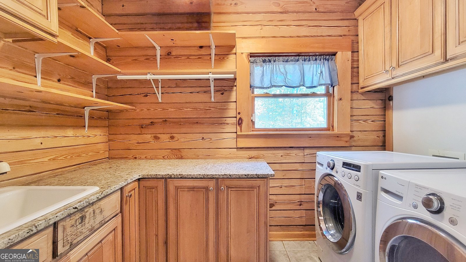 7346 Banks Mill Road Douglasville - 27