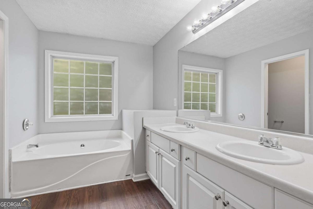 2613 Davenport Street Smyrna - 19