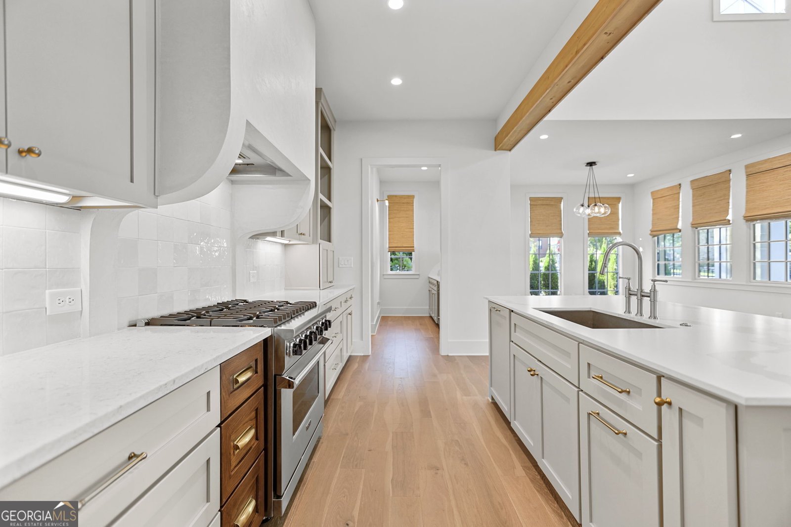 190 Central Avenue Fayetteville - 22