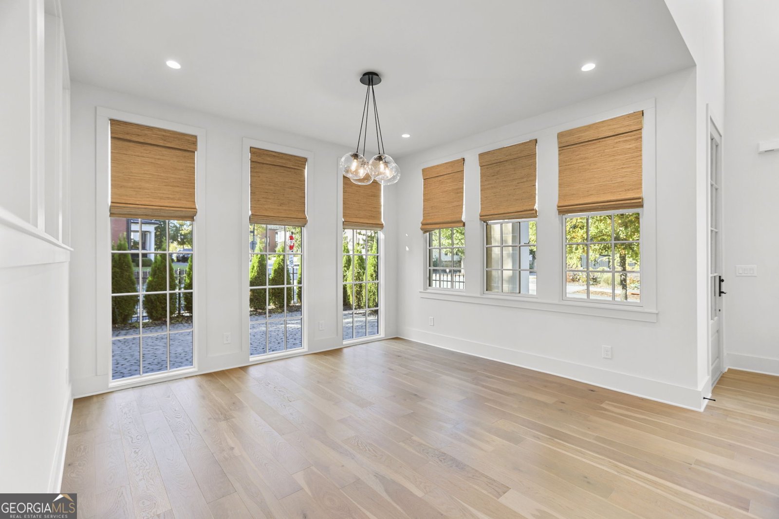 190 Central Avenue Fayetteville - 26