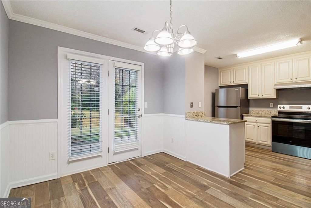 2 Chastain Circle Newnan - 5