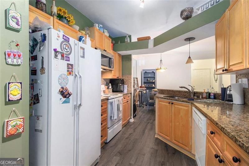 916 SANDRINGHAM Alpharetta - 10