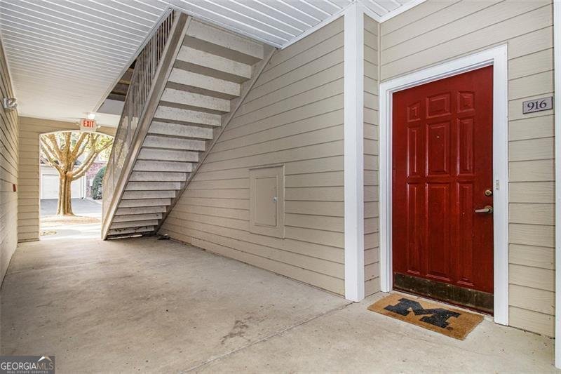 916 SANDRINGHAM Alpharetta - 4