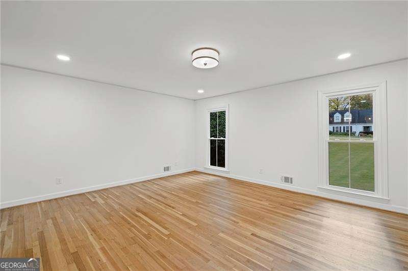 5287 Vernon Lake Drive Atlanta - 23