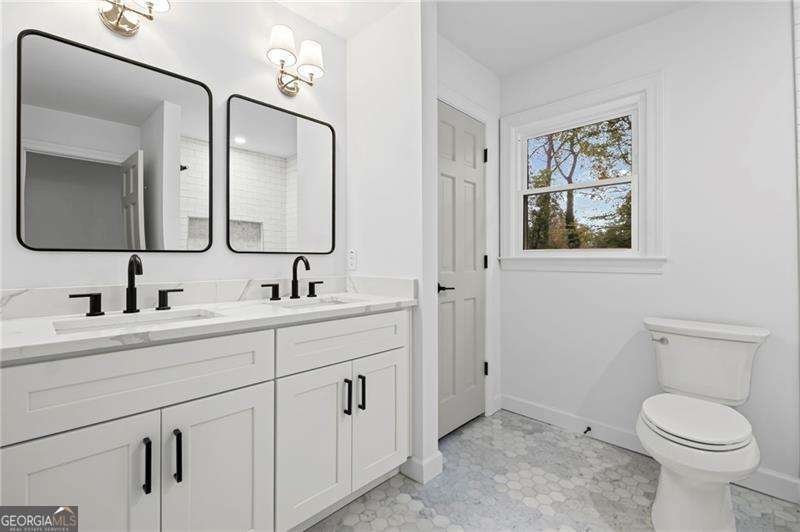 5287 Vernon Lake Drive Atlanta - 35