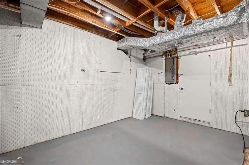 5287 Vernon Lake Drive Atlanta - 40